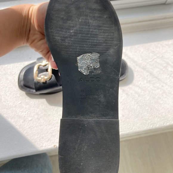 ALDO sandals with gold detail - Picture 3 of 3